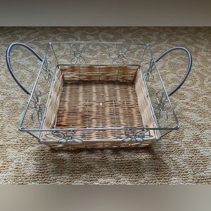 Flower metal and rattan basket